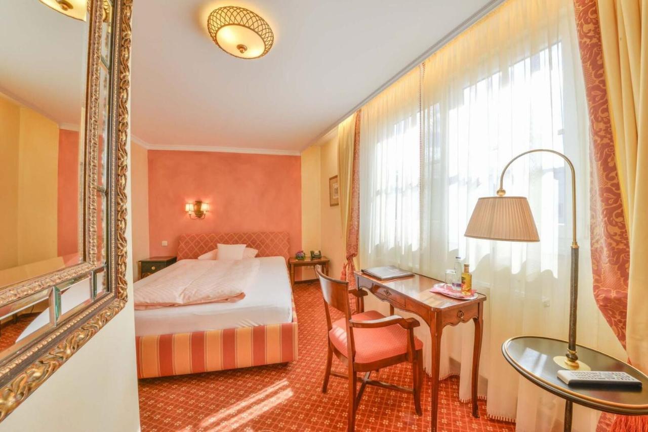 Romantik Zur Post Hotel Fuerstenfeldbruck